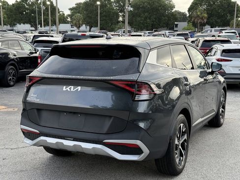 Certified 2024 Kia Sportage EX FWD image 3