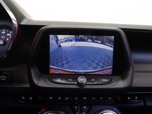 Used 2018 Chevrolet Camaro SS RWD image 30