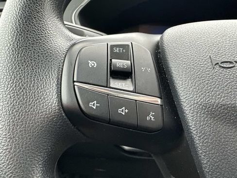 Used 2025 Ford Escape Active AWD/4WD image 20