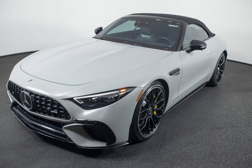 Used 2022 Mercedes-Benz SL 63 AMG 4MATIC image 2