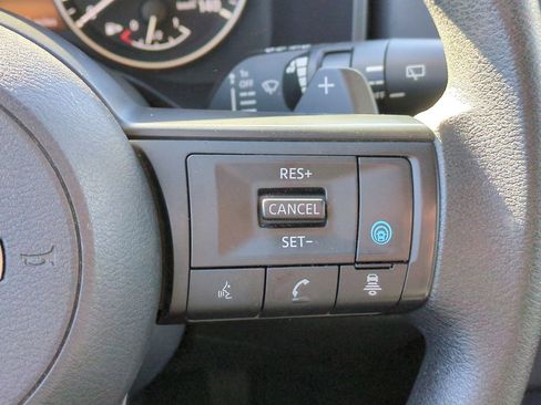 Certified 2024 Nissan Rogue SV image 19