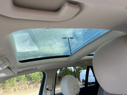 Certified 2022 Mercedes-Benz GLC 300 image 10