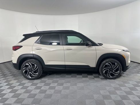 New 2026 Chevrolet TrailBlazer RS w/ Convenience Package image 2