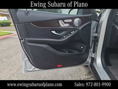 Used 2017 Mercedes-Benz GLC 300 4MATIC image 10