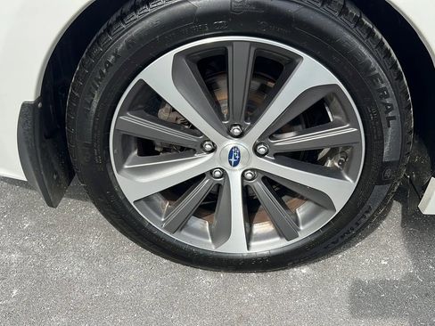 Used 2017 Subaru Legacy 2.5i Limited AWD/4WD image 34