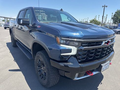 Certified 2023 Chevrolet Silverado 1500 ZR2 w/ Technology Package AWD/4WD image 6