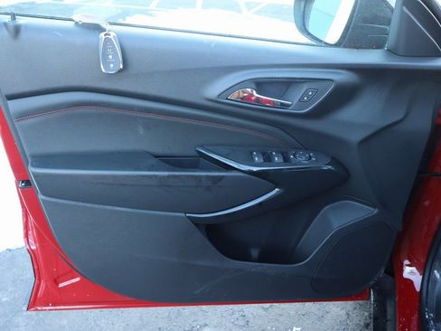 New 2026 Chevrolet Trax RS w/ Driver Confidence Package FWD image 4