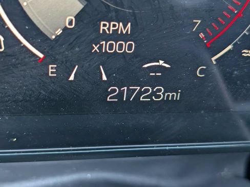 Used 2026 GMC Terrain Elevation w/ Elevation Premium Package AWD/4WD image 13