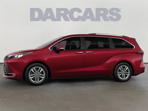 New 2026 Toyota Sienna Limited AWD/4WD image 4