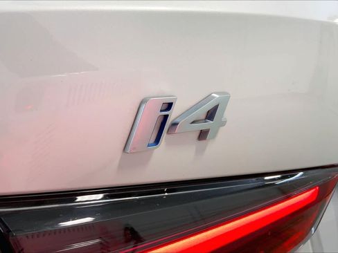 Used 2024 BMW i4 eDrive35 w/ Convenience Package RWD image 29