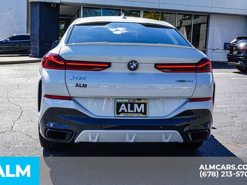 Used 2022 BMW X6 xDrive40i w/ M Sport Package image 11