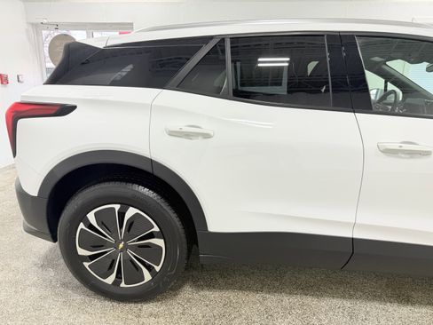 Used 2024 Chevrolet Blazer EV LT image 5