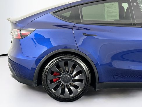 Used 2023 Tesla Model Y Performance image 47