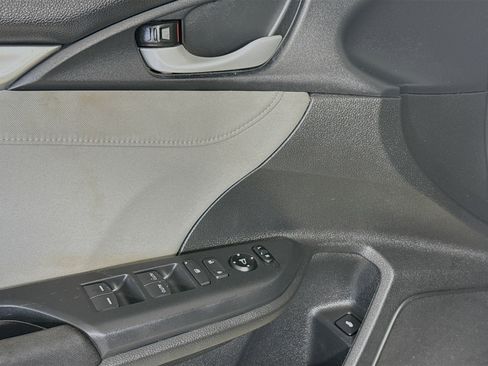 Used 2018 Honda Civic EX image 22