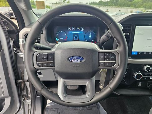 Used 2025 Ford F150 XLT w/ Equipment Group 301A Standard AWD/4WD image 11