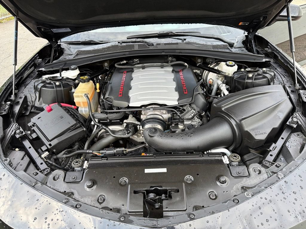Used 2022 Chevrolet Camaro LT w/ Technology Package RWD image 31