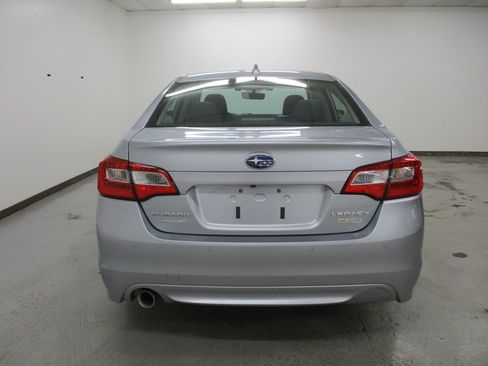 Used 2017 Subaru Legacy 2.5i Sport image 6