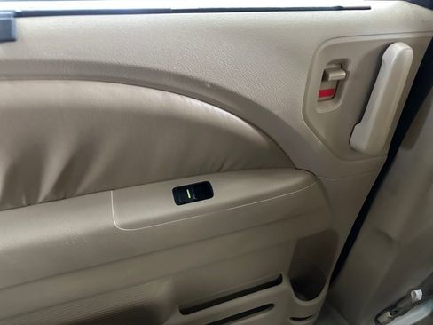 Used 2010 Honda Odyssey EX-L image 33