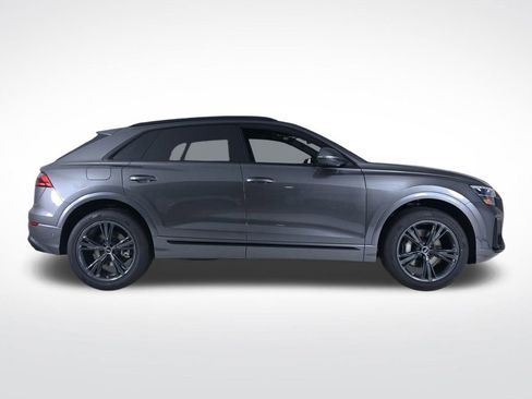 New 2026 Audi Q8 Premium image 6