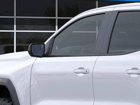 New 2026 GMC Canyon Elevation w/ Convenience Package image 12