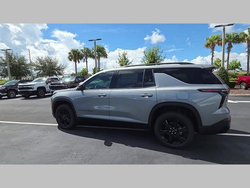 New 2027 Chevrolet Traverse LT w/ Midnight/Sport Edition AWD/4WD image 22