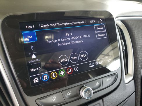 Used 2024 Chevrolet Malibu LT image 25