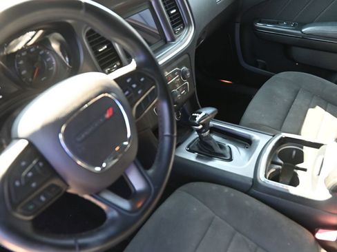Used 2020 Dodge Charger SXT w/ Blacktop Package image 7