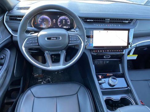 New 2026 Jeep Grand Cherokee Limited image 6