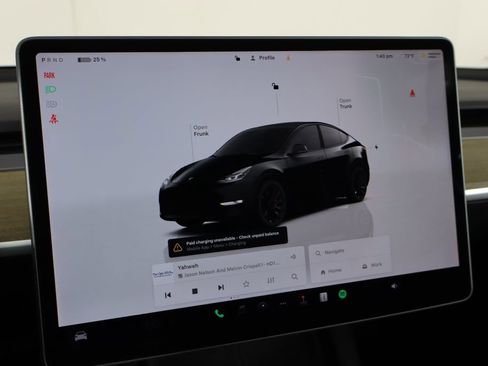 Used 2023 Tesla Model Y Performance image 23