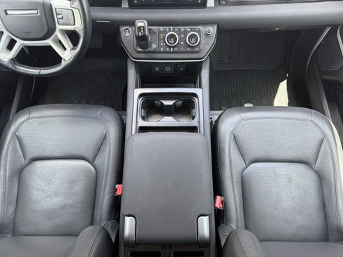 Used 2023 Land Rover Defender 90 S image 49