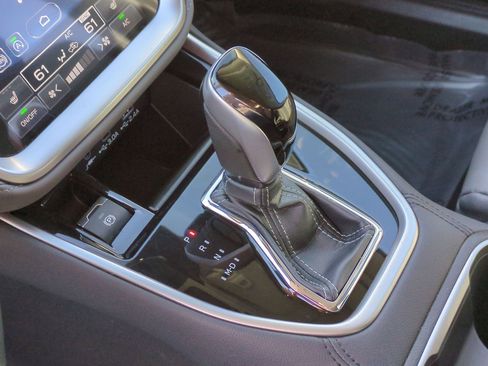 Certified 2024 Subaru Outback Onyx Edition image 13