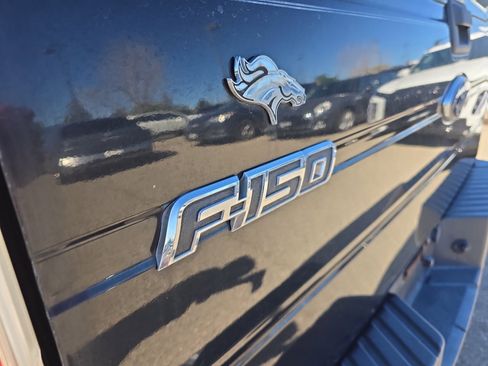 Used 2013 Ford F150 XLT w/ Mid Equipment Group image 9