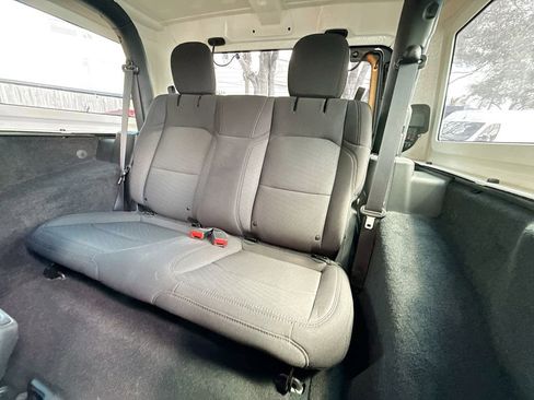 Used 2023 Jeep Wrangler Willys image 27