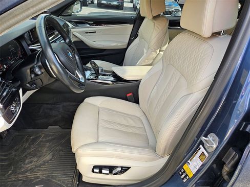 Certified 2023 BMW 540i xDrive w/ Premium Package image 8