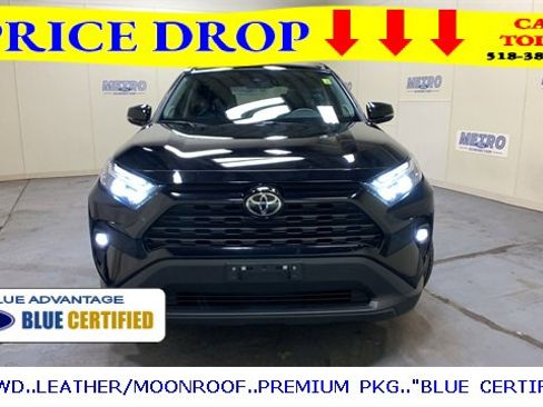Used 2022 Toyota RAV4 XLE Premium image 46