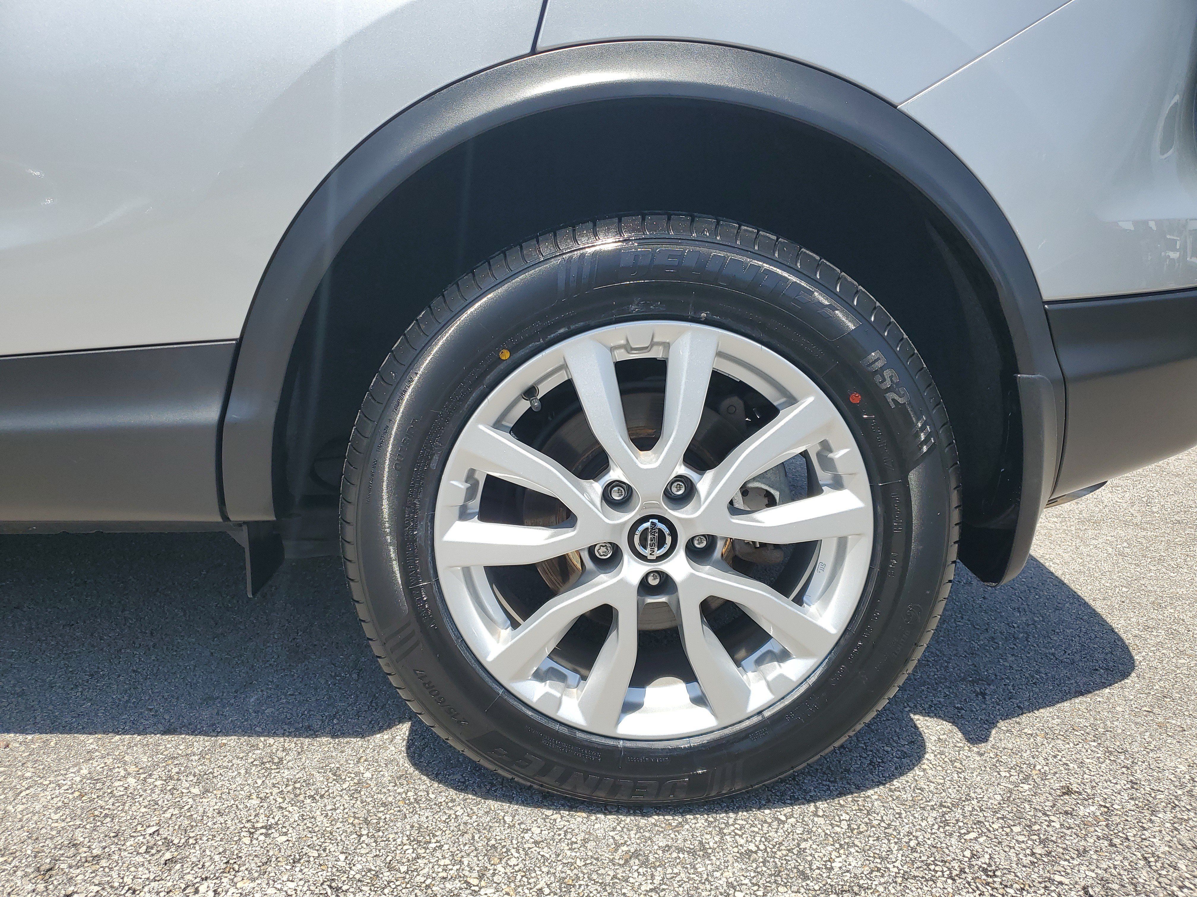 Certified 2022 Nissan Rogue Sport SV w/ Technology Package FWD image 30