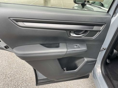 Used 2024 Honda CR-V EX image 12