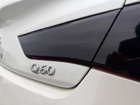 Used 2017 INFINITI Q60 3.0t w/ Premium Plus Package 3.0T image 25
