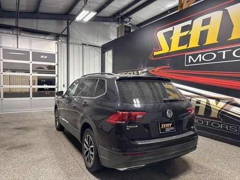 Used 2019 Volkswagen Tiguan SE FWD image 11