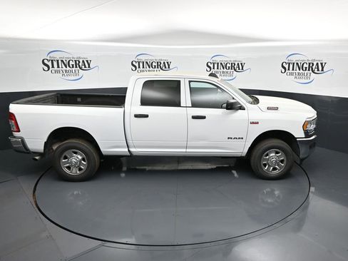 Used 2022 RAM 2500 Tradesman w/ Chrome Appearance Group image 16