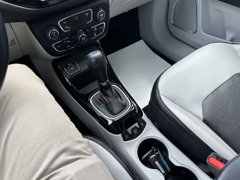 Used 2020 Jeep Compass Limited w/ Safety & Security Group image 13