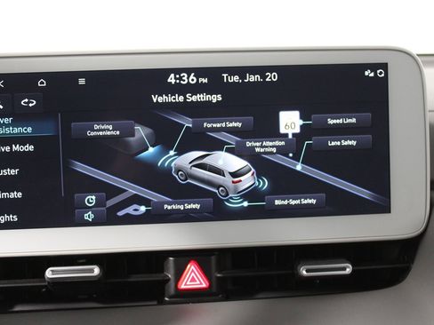 Used 2024 Hyundai Ioniq 5 SE image 19