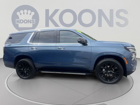 Used 2025 Chevrolet Tahoe Premier AWD/4WD image 10