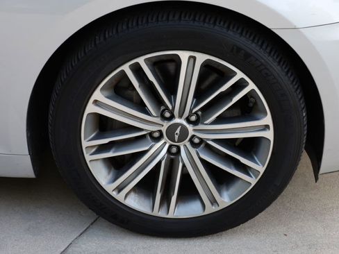 Used 2018 Genesis G80 3.8 w/ Option Group 02 image 38