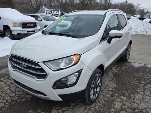 Used 2019 Ford EcoSport Titanium image 3