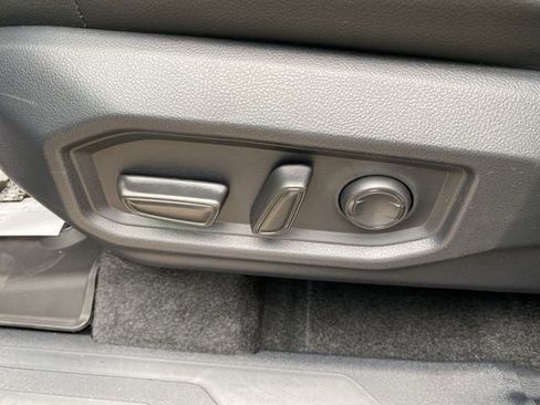 New 2026 Toyota Tundra SR5 AWD/4WD image 16
