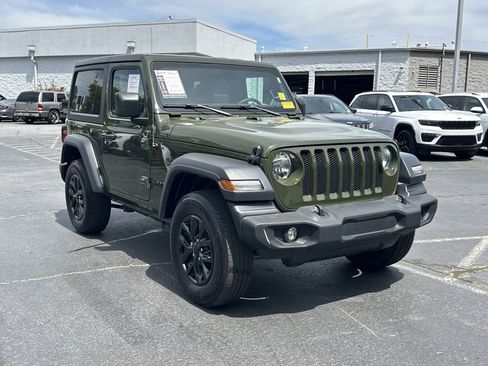 Used 2023 Jeep Wrangler Sport S AWD/4WD image 2