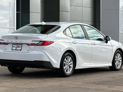 Certified 2025 Toyota Camry LE image 4