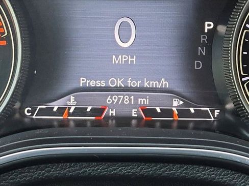 Used 2019 Jeep Cherokee Trailhawk w/ Comfort/Convenience Group AWD/4WD image 10