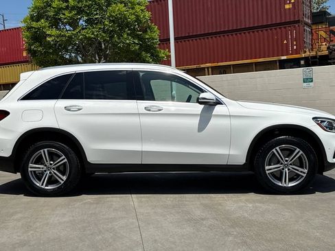 Used 2022 Mercedes-Benz GLC 300 image 6